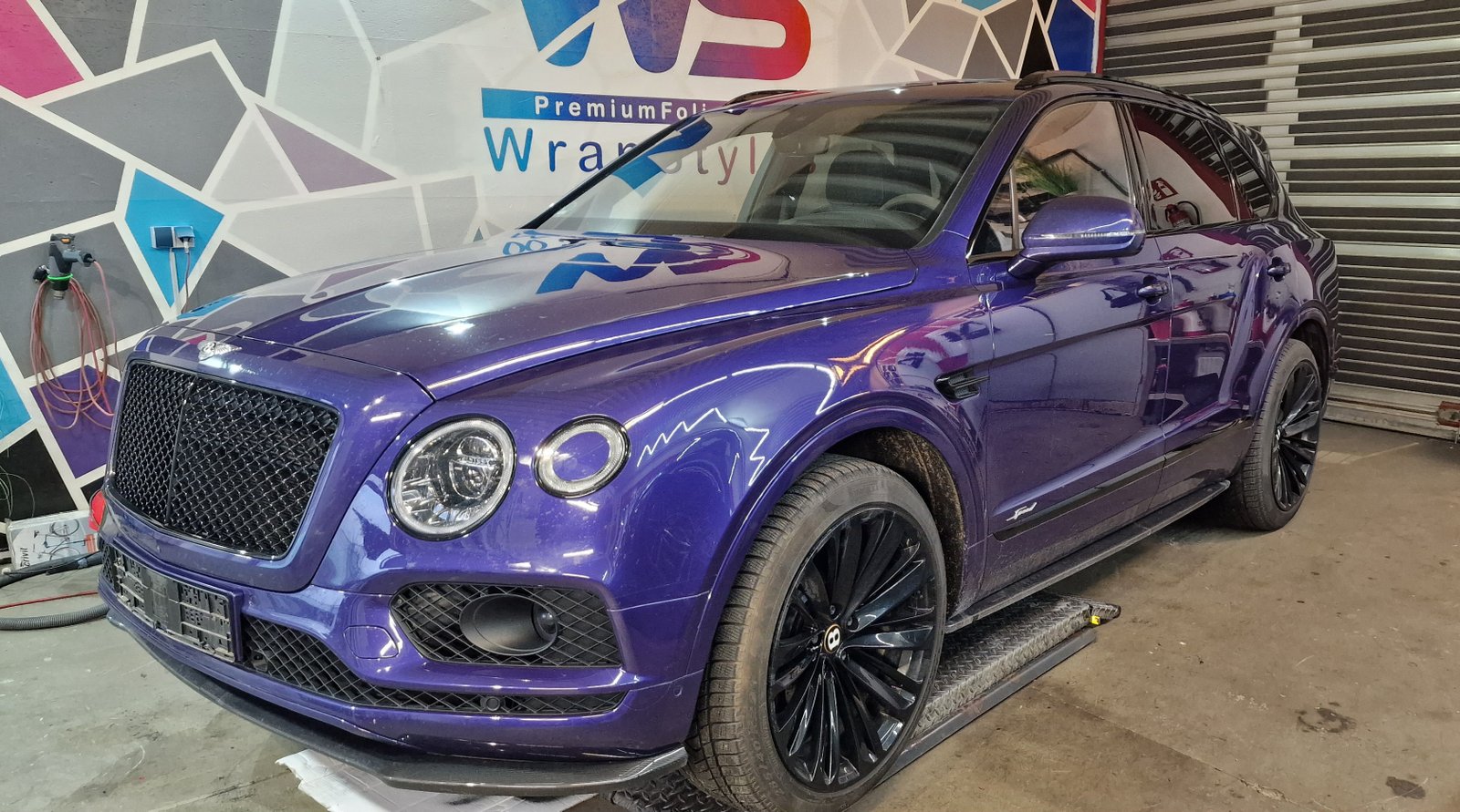 Bentayga Purp